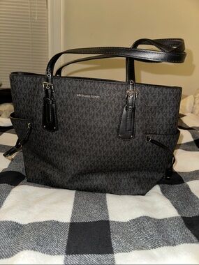 Michael Kors Black Logo-Print Tote